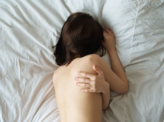 肩の痛み　20代